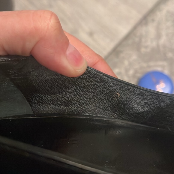 Authentic Saint Laurent Paris Black Leather Heels - Picture 8 of 11